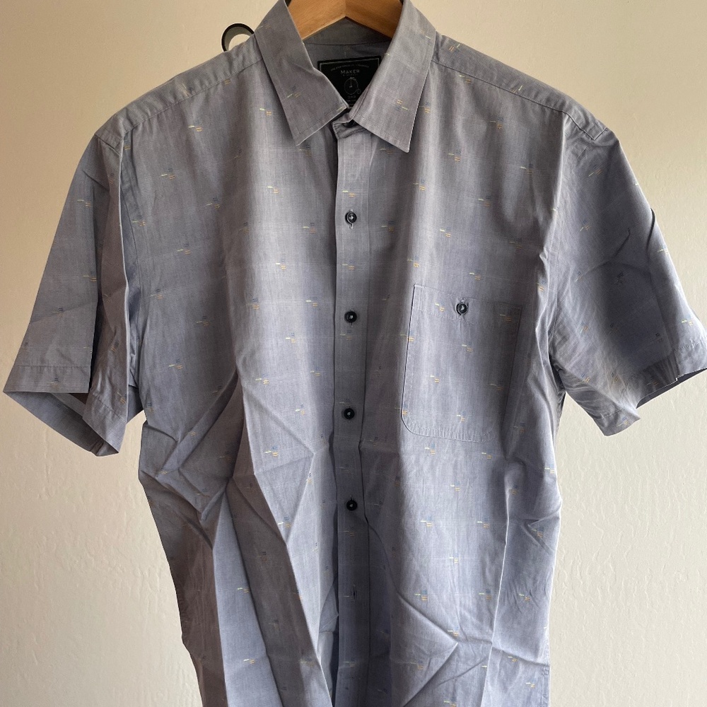 Men's Maker & Company Blue/Pattern Casual Shortsleeved Button Down, Size L